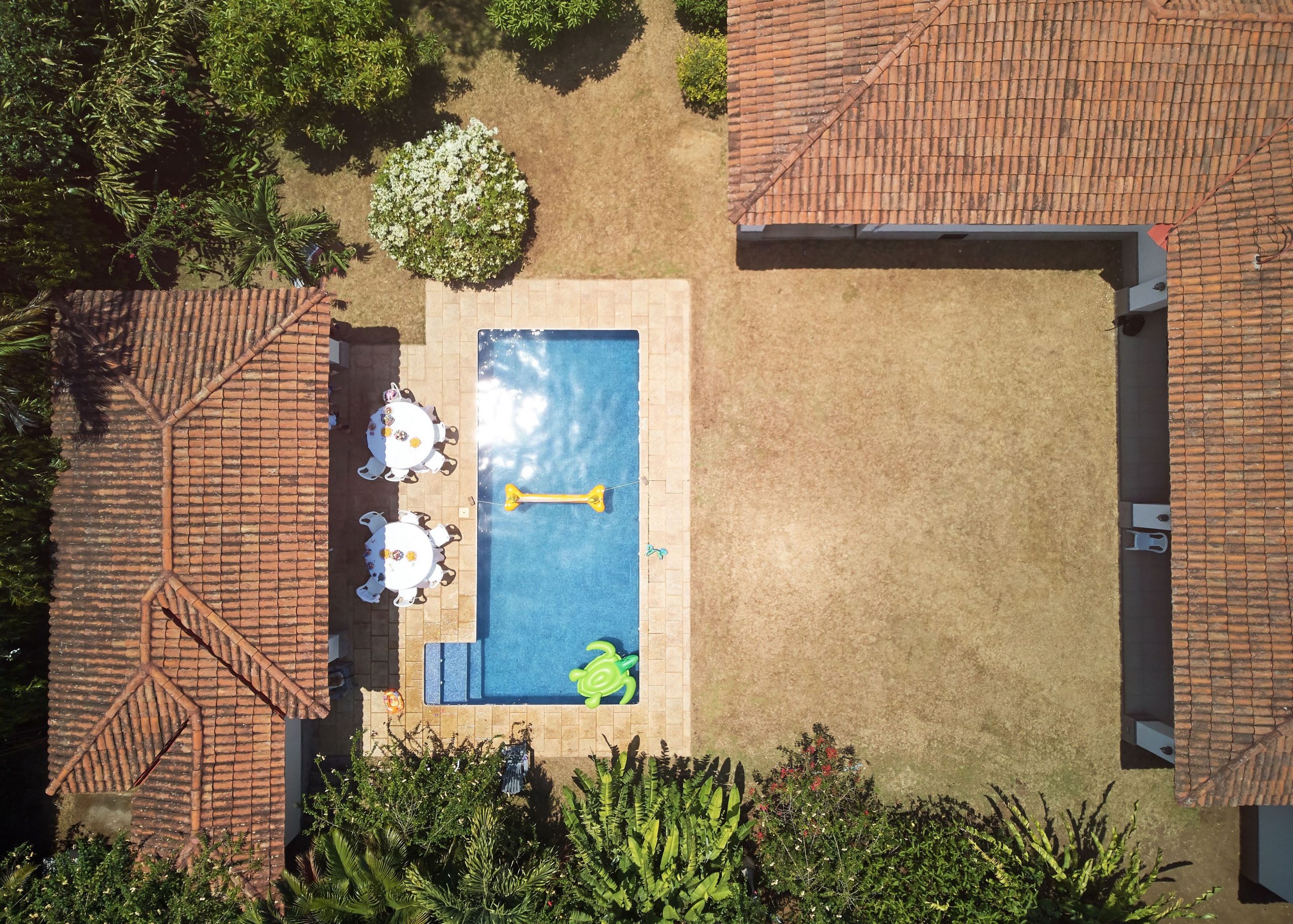 Should You Buy a Home With a Guest House?