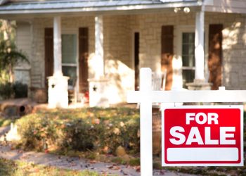 5 Common Mistakes to Avoid When Selling Your Home in Early Fall