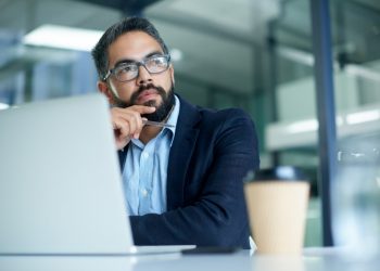 Stuck in 2024? How a Simple Reflection Workshop Can Transform Your 2025