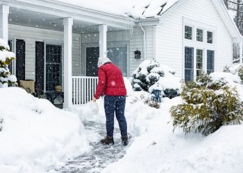 How to Keep Sand, Salt and Slush from Ruining Your Floors This Winter