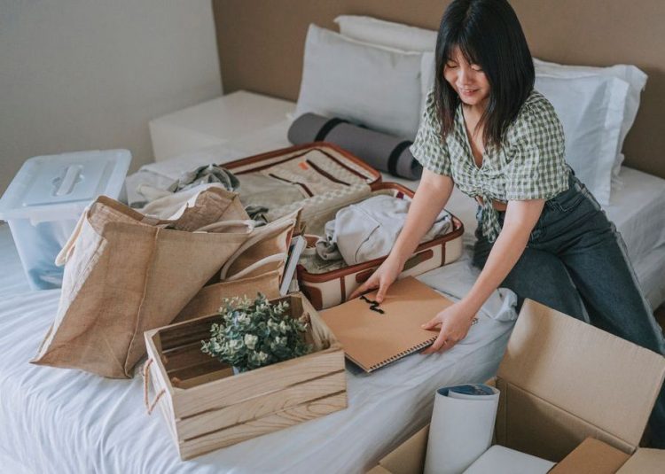 Winter Decluttering Tips to Prep for Spring