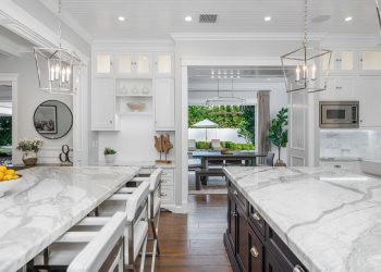 What to Look for When You’re Buying a Home With Entertaining in Mind