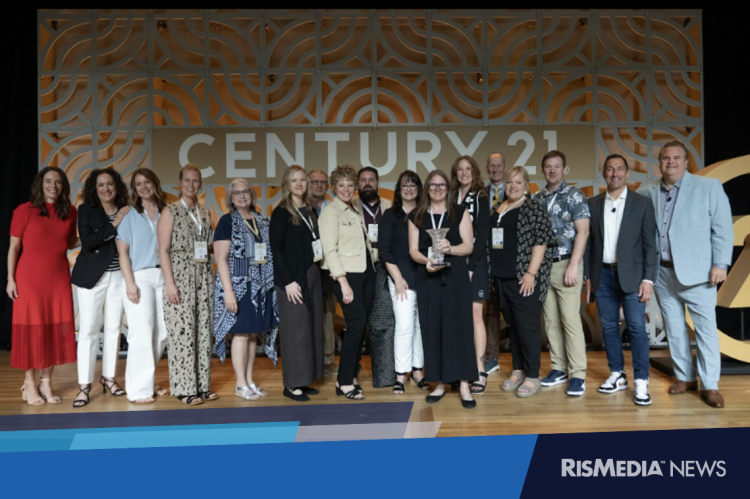 CENTURY® 21 Morrison Realty Receives the Art Bartlett 2100 Cup Award