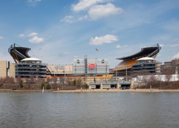 Howard Hanna Partners With Pittsburgh Steelers