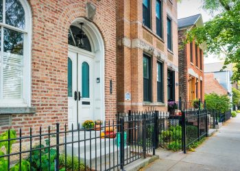 Dior Real Estate Group Affiliates With CENTURY 21® Brand in South Chicago