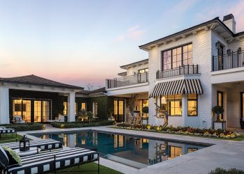 Luxe Phoenix Estate Unites Opulence and Verdant Charm