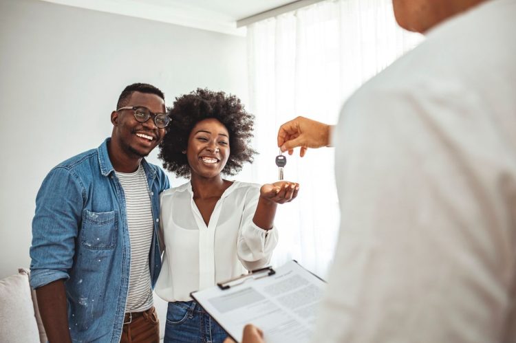 How Real Estate Agents Can Drive Sales While Building Stronger Communities