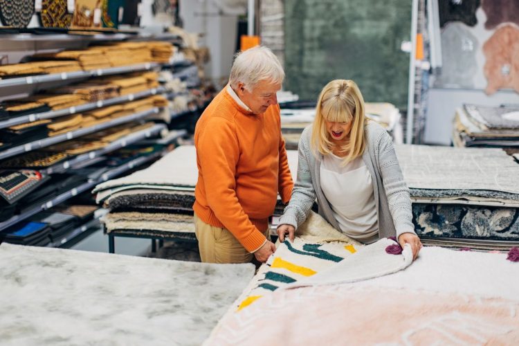 How to Choose the Right Area Rug for Your Dining Room