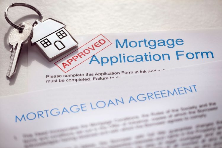 Refinancing Drives Mortgage Application Increase This Week