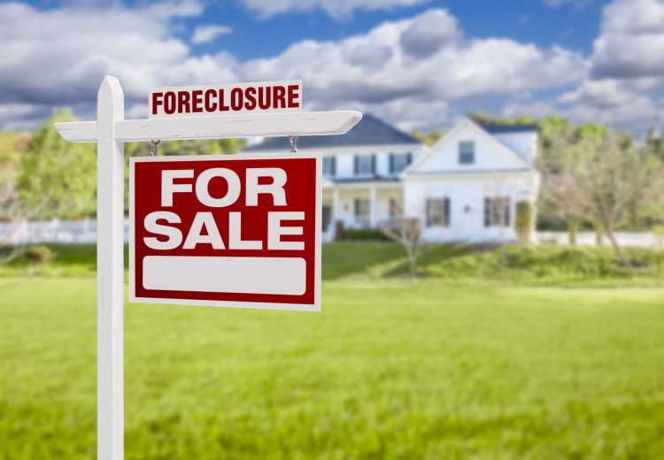 U.S. Foreclosures Reach Highest Level of Year Amid ‘Growing Pressure’