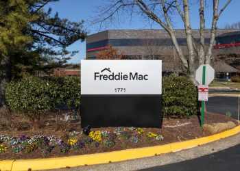 NAR, MBA Highlight Unanswered Questions Around Trump Admin Fannie, Freddie Stock Sale