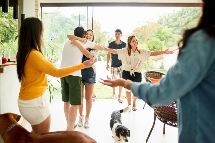 Easy Home Design Tips for Hosting