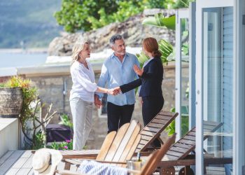 Short-Term Rental Strategies for Luxury Homes