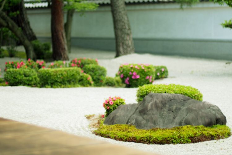 How to Make Your Garden a Zen Haven
