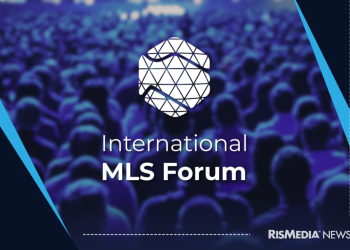 Universal Consulting Opportunities Signs Five-Way Global Agreement at Toronto MLS Forum