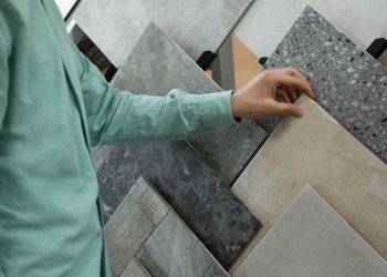 How to Choose the Right Tile Flooring for Your Bathroom