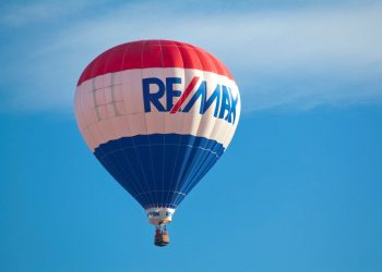 REMAX