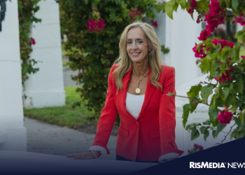 Michael Saunders & Company Brings on New Luxury Specialist in St. Petersburg