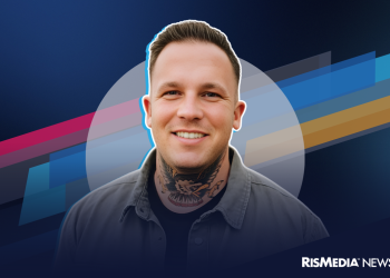 Tech-Driven Growth, Human-Centered Culture