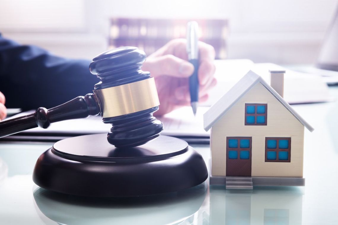 Brokers Suing NAR Say MLS Policy Changes Are ‘Admission’ of Illegality