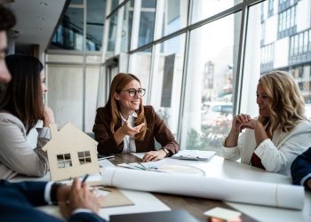 Why Real Estate Team Leaders Fail to Develop Their Agents