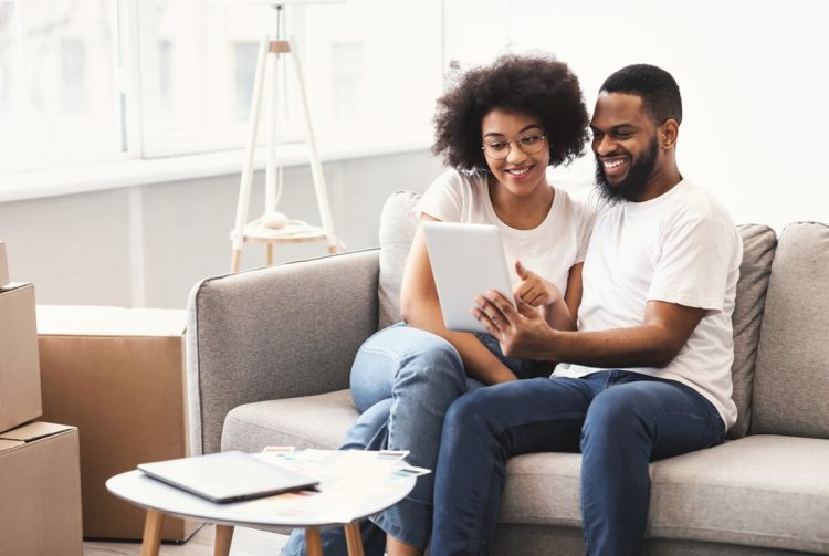 Mortgage Applications Remain Ahead of Last Year as Market Shows Gradual Improvement