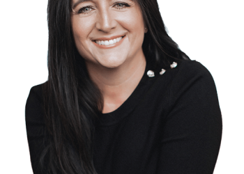 Charis Moreno – 2026 Real Estate Newsmaker