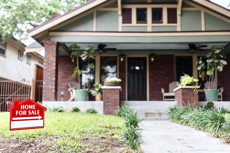 How To Get in Touch with a Vacant Homeowner Who May Want to Sell