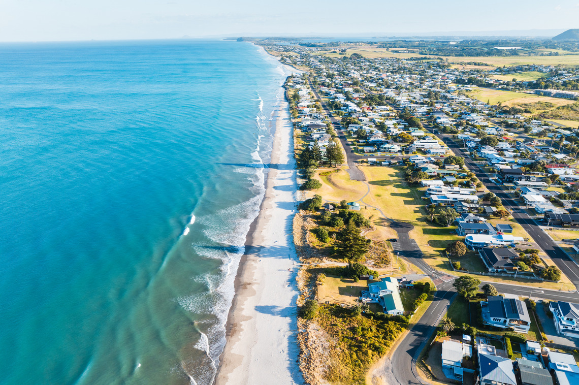 Selling Coastal: Are Floods and Sea-Level Change Turning Off Buyers?