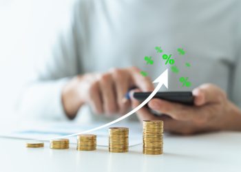 UWM Posts Strong Q1 Results Powered by Solid Margins, In-House Servicing Progress