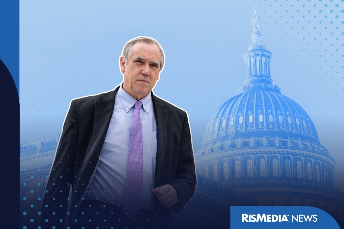 092926_SenatorMerkley.jpg